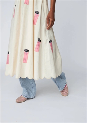 Embroidered midi kjole with Scallops Ivory Stella Nova 